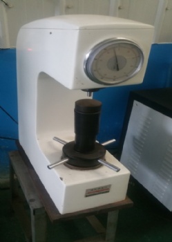 硬度测量机